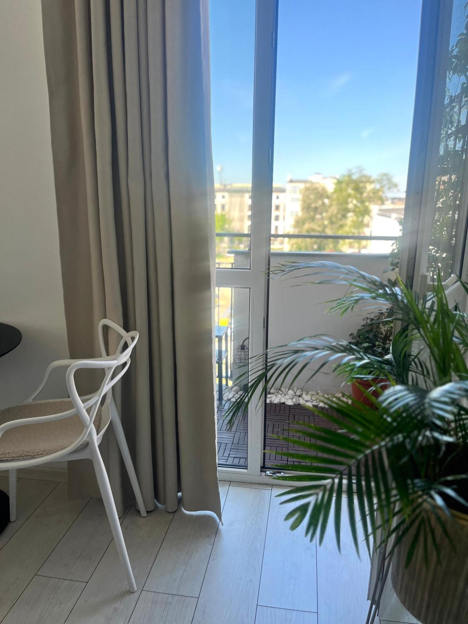Apartament I Love Piotrkowska Z Wielkim Lustrem, Balkonem I Klimatyzacja Łódź Dış mekan fotoğraf